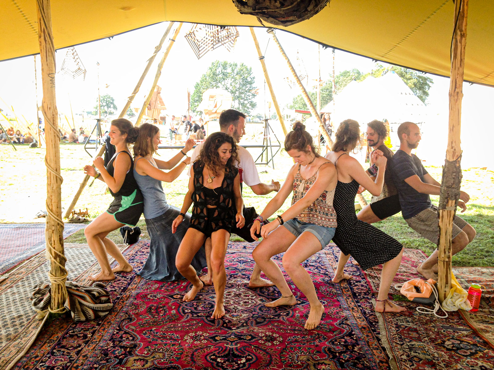 moynmoyn-1 moynmoyn-1